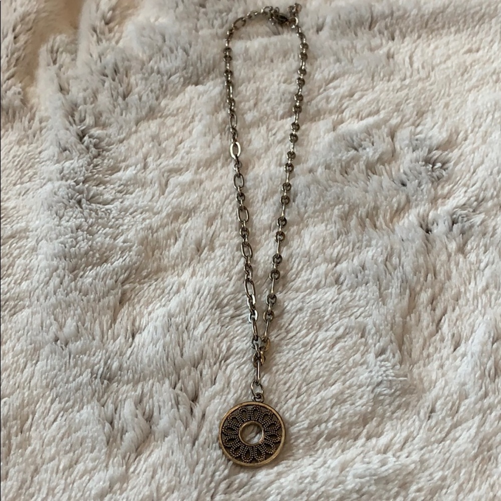 FREE !!!Flower Necklace!!! FREE WITH ANY PURCHASE